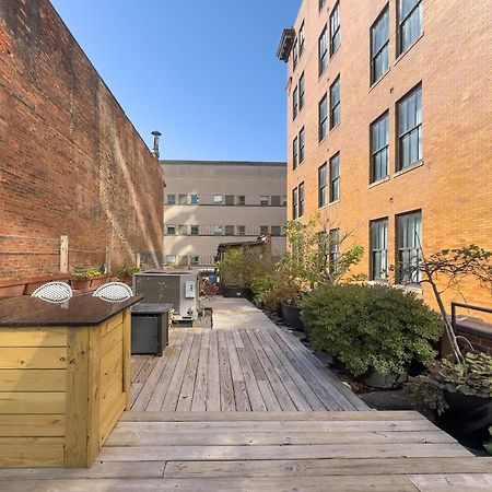 The Historic Lyric Penthouse With Private Rooftop Cincinnati Buitenkant foto
