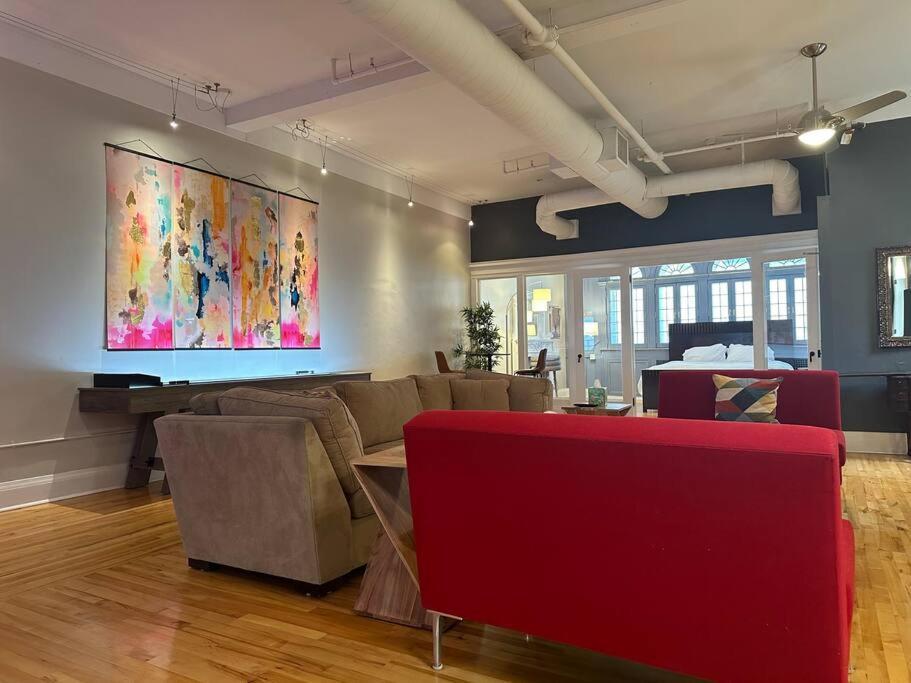 The Historic Lyric Penthouse With Private Rooftop Cincinnati Buitenkant foto