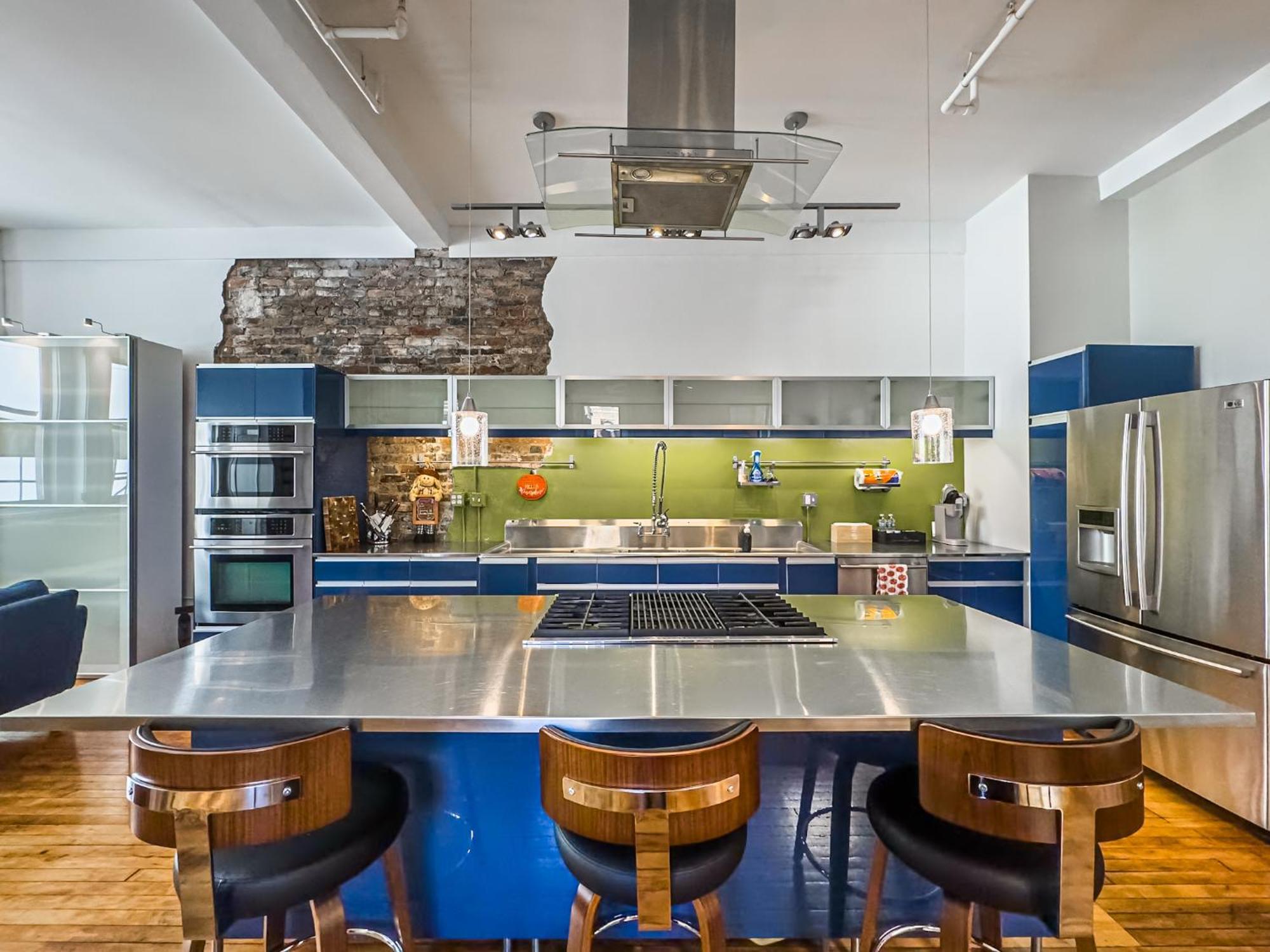 The Historic Lyric Penthouse With Private Rooftop Cincinnati Buitenkant foto
