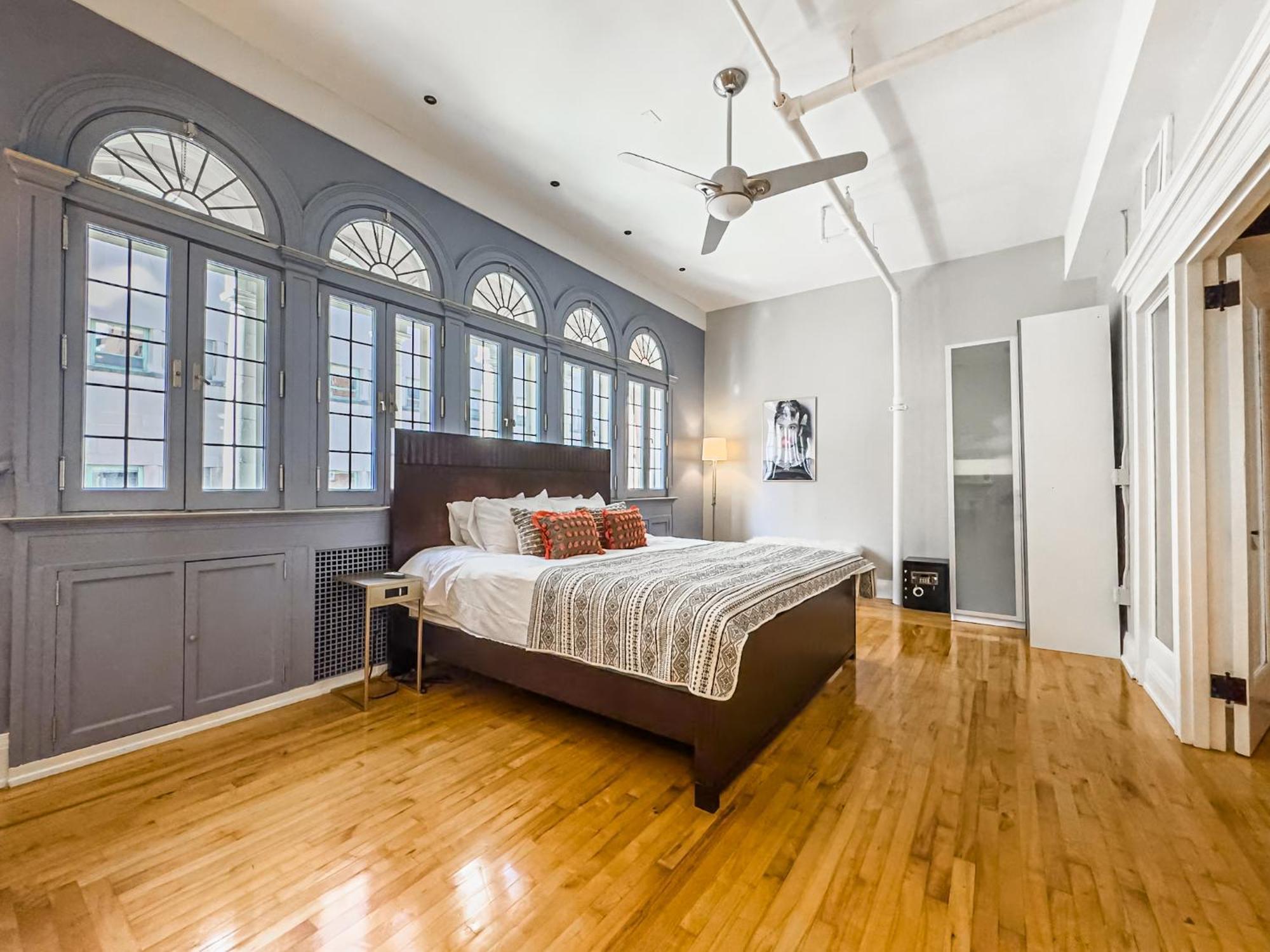 The Historic Lyric Penthouse With Private Rooftop Cincinnati Buitenkant foto