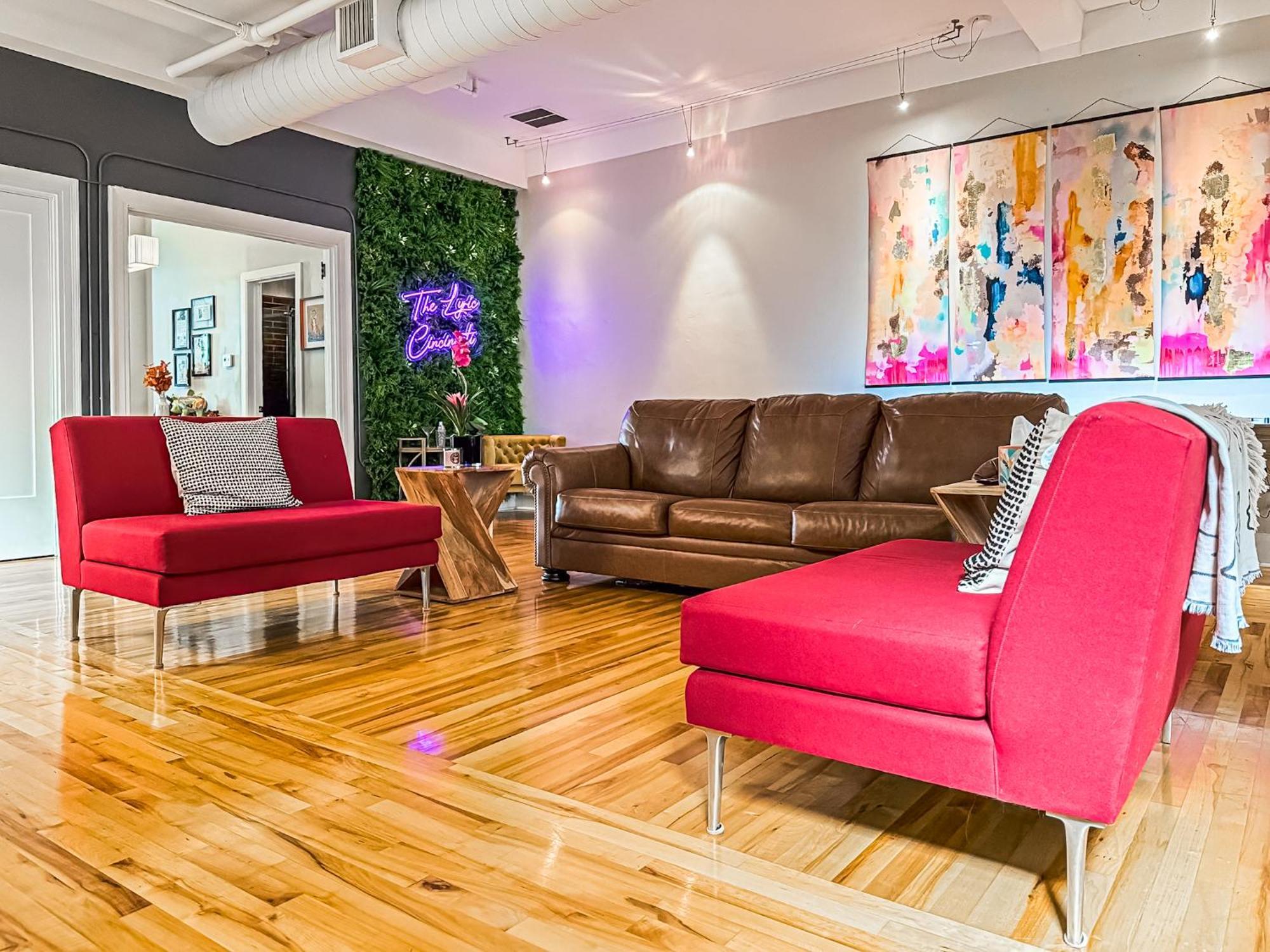 The Historic Lyric Penthouse With Private Rooftop Cincinnati Buitenkant foto